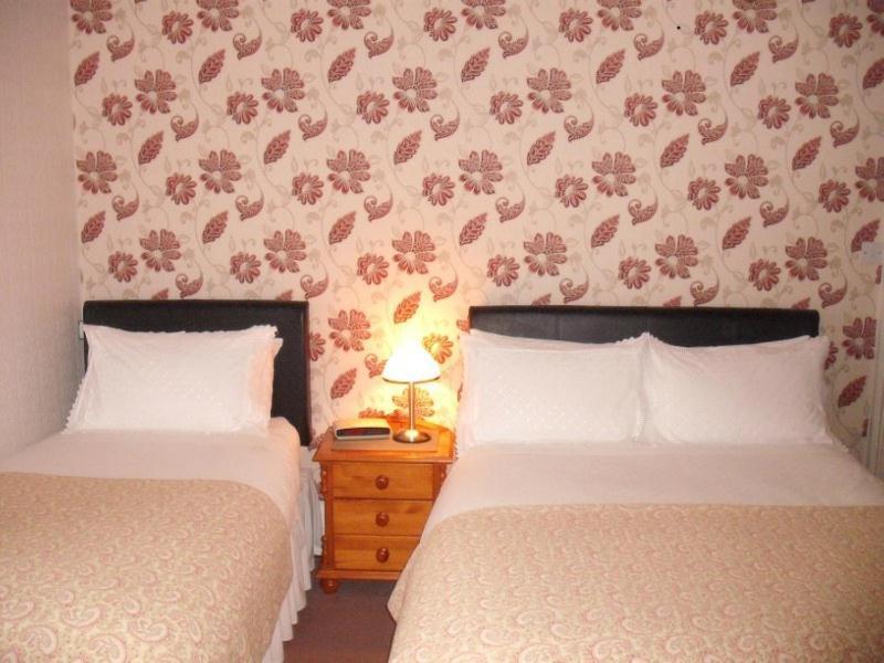 The Homestead Guest House Cairnryan Phòng bức ảnh