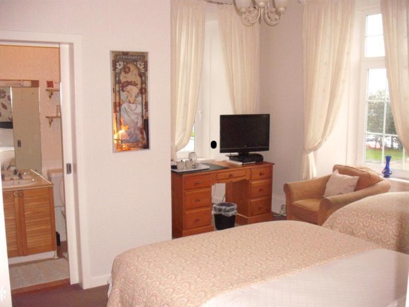 The Homestead Guest House Cairnryan Phòng bức ảnh