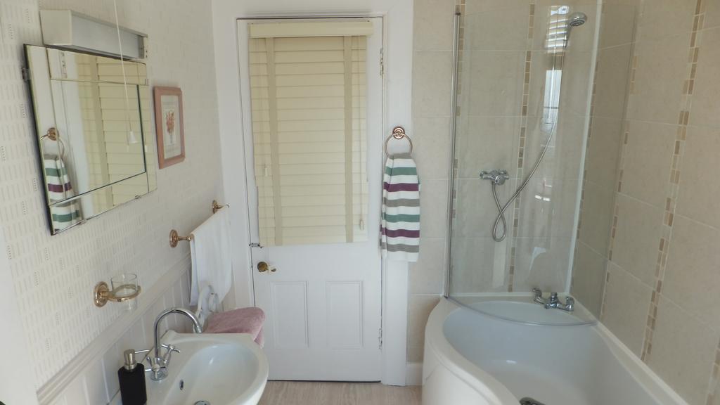 The Homestead Guest House Cairnryan Phòng bức ảnh
